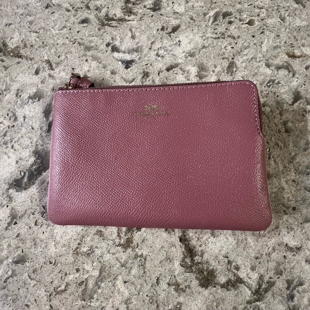 Coach Pink Leather Women's Bag